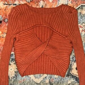 Cropped Knit Long Sleeve - Cut Out Knot - Size small